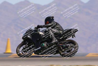 media/Apr-09-2023-SoCal Trackdays (Sun) [[333f347954]]/Turn 9 Side (140pm)/